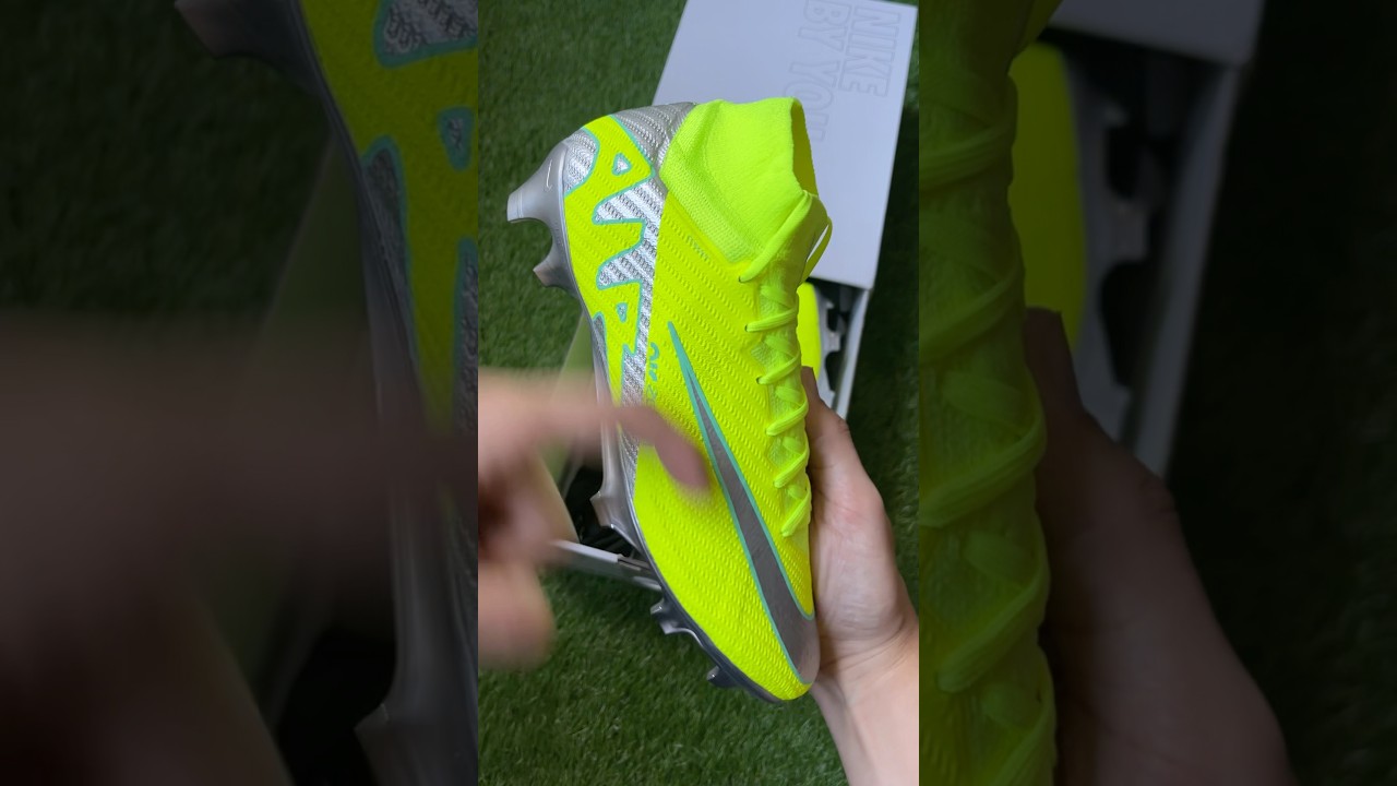 Which pair would you pick?! 🔥 