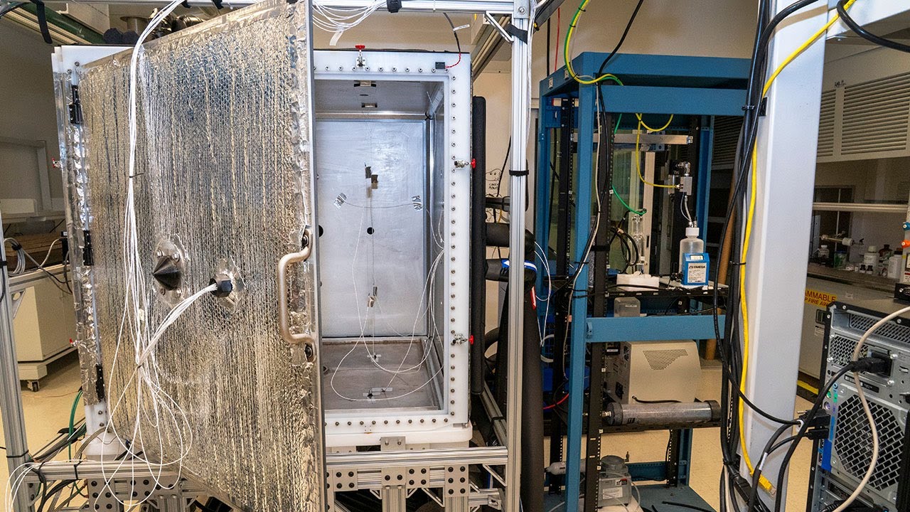 Brookhaven Lab Builds Successful 'Cloud in a Box' | BNL Newsroom
