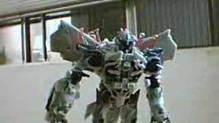 Video Review of Megatron, Transformers leader class 1 of 3