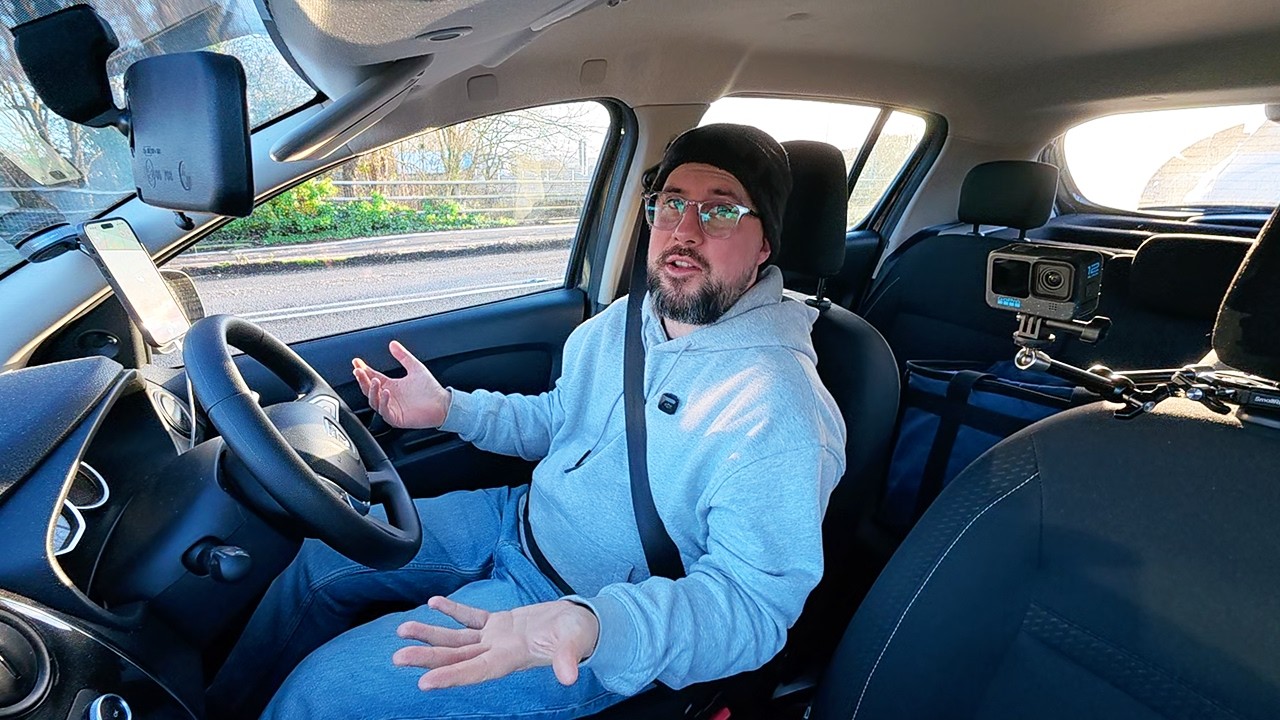 A Day in the Life of a UK Gig Work Delivery Driver in 2026