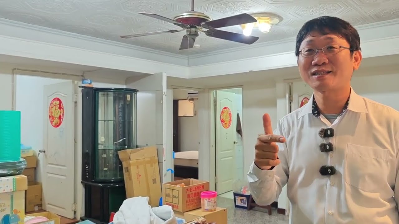 598萬買台中龍井近市區龍山街電梯直達B1車位室內25坪中高樓層無限視野大3房2廳2衛浴2陽台入門玄關華廈公寓大樓24H管理0989905453