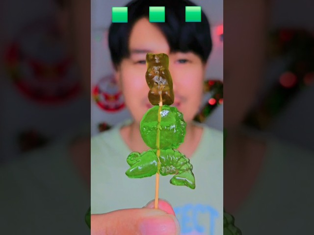 กินตามอีโมจิ: ทุกอย่างสีเขียว #eatingbyemoji #mukbang #jelly #green #eatingchallenge #shorts