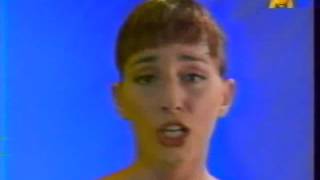 Pauline Ester ( Il Fait Chaud - 1989 / Clip M6 )