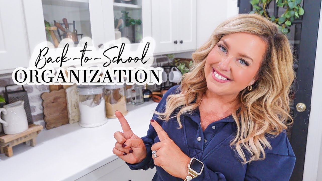 BACK-TO-SCHOOL ORGANIZATION THAT WORKS // HOW I MANAGE 5 KIDS' SCHEDULES WITHOUT LOSING MY MIND
