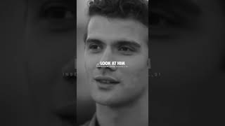 When he is already looking at you 🥰 #crush #teenagers #girl