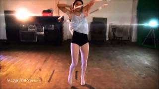 Azedia - Thunder & Lightning, women are awesome