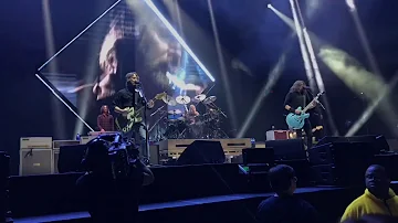 Foo Fighters - I’ll Stick Around - Live 10/14/17 Richmond, VA