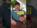 Diese Frau macht sich über mich lustig.