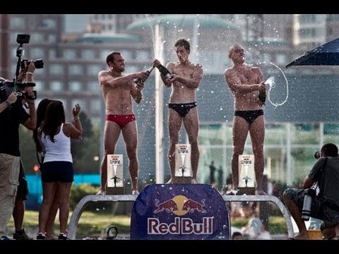Red Bull Cliff Diving World Series 2011 - Boston -...