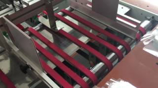 Automatic Plastic PET Carton Boxes Pasting Machine by PET liquid glue 20170602