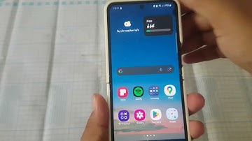 Microsoft 365: How to Format Text as Lowercase in Word Document Using Samsung Galaxy Z Flip 5
