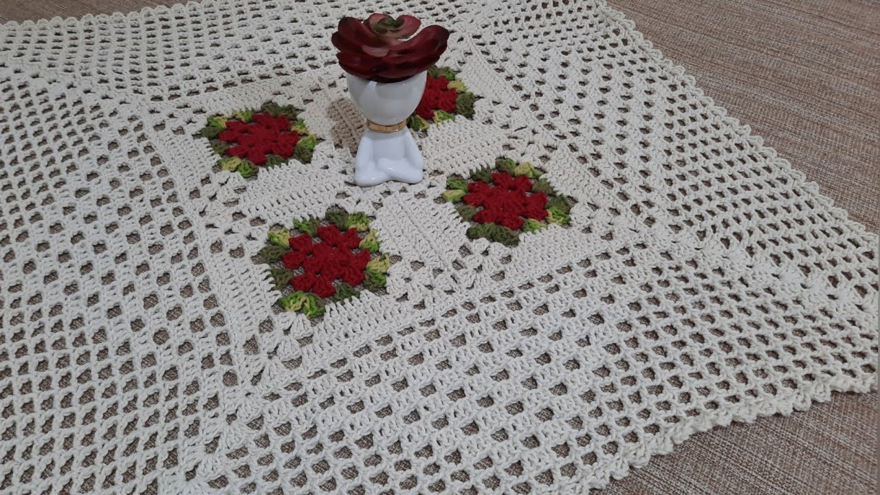 TOALHA DE MESA ATHENA COM SQUARE / CENTRO DE MESA FÁCIL EM CROCHÊ