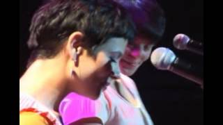 Alda Rezende e Fernanda Takai - Canção prá você viver mais (Ao vivo) - HD