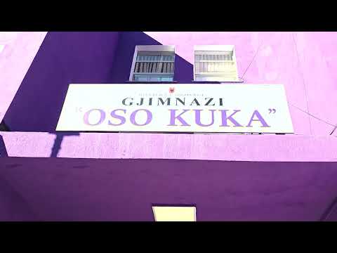 “Mos beso çdo gjë online”, nxënësit në Shkodër kundër dezinformimit përmes artit dhe IA