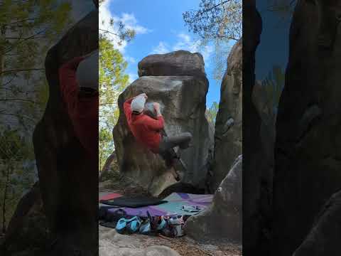 Beta Video for climb Vodka Martini v4, Fontainebleau