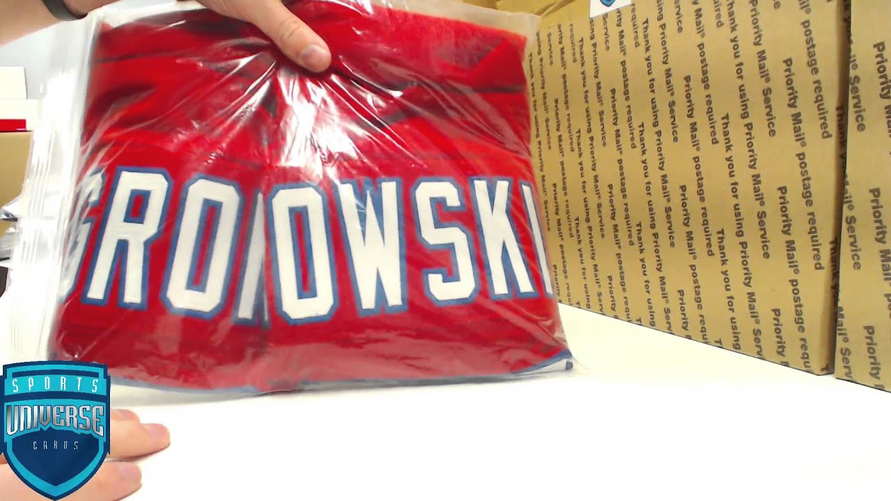 Midwest/Sports Universe Memorabilia Full 10 Box Case Break YouTube