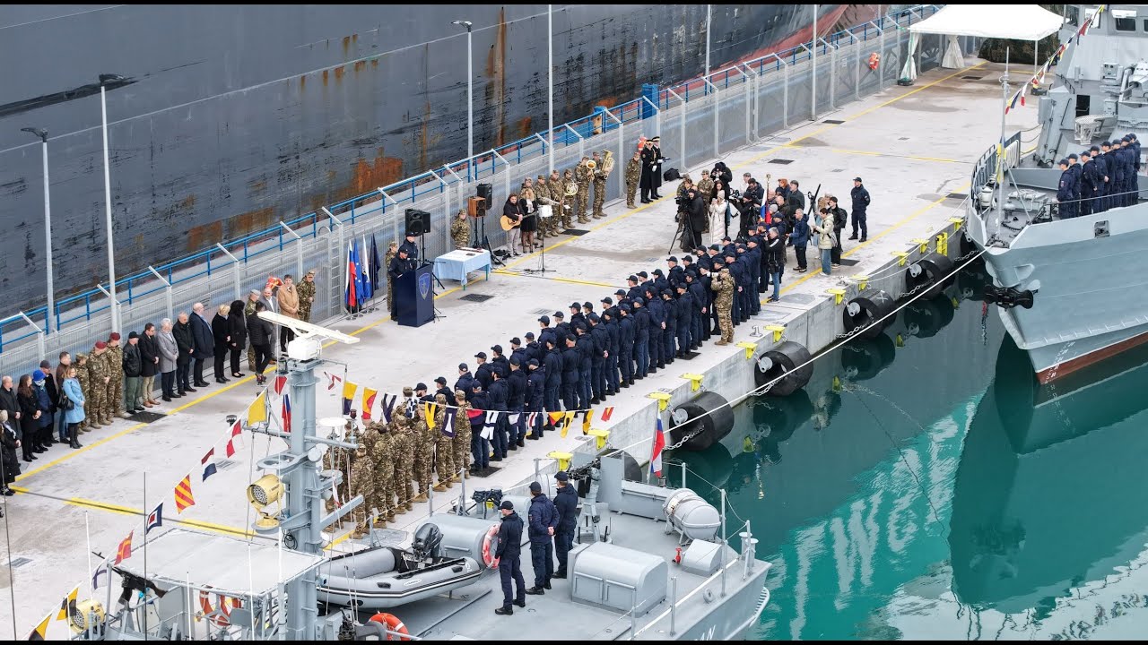 Slovesnost ob dnevu enote 430. mornariškega diviziona