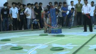 Cuoc thi Robocon 2013 ĐH Lac Hong lan 1.3