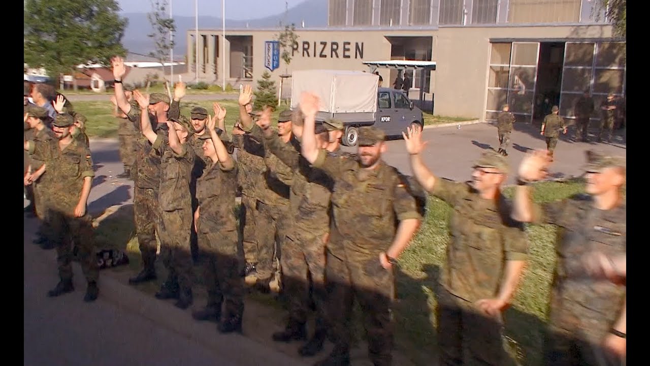 Rückkehr aus dem KFOREinsatz Bundeswehr YouTube