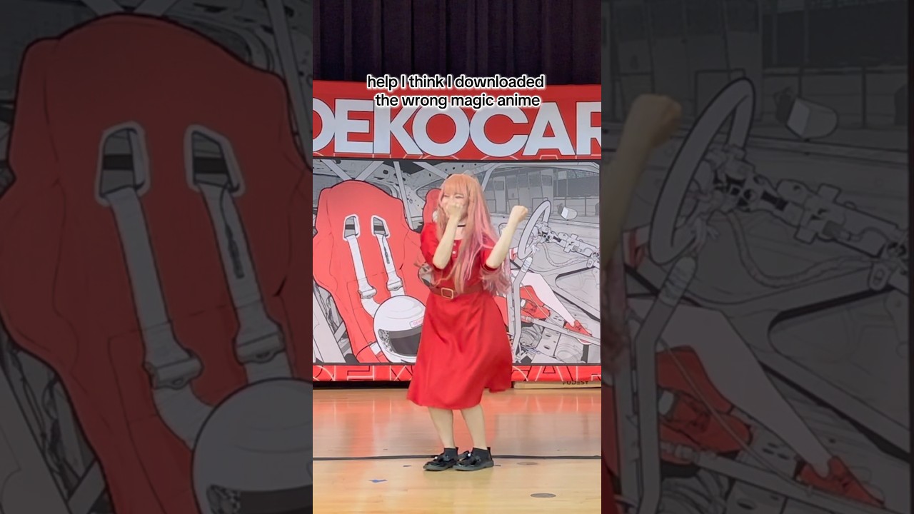 Nico from Witch Watch dances to Bling Bang Bang Born! [Cosplay]