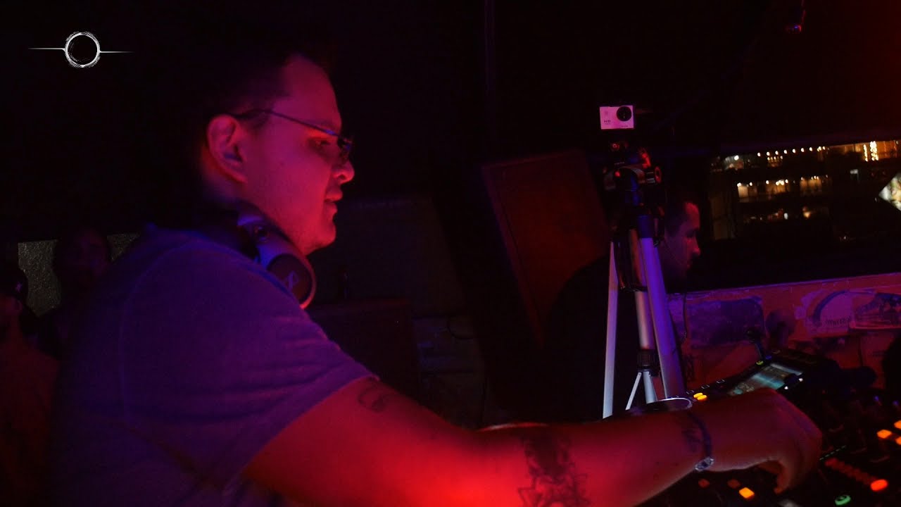 Aesthetics (LIVE) 001: Diego Ferran