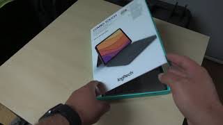 Logitech Combo Touch for Apple iPad Air 4