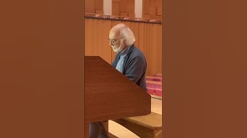 Lorenzo Ghielmi plays J.S Bach: Concerto in d minor  (nach Vivaldi) BWV 596 - Fuga