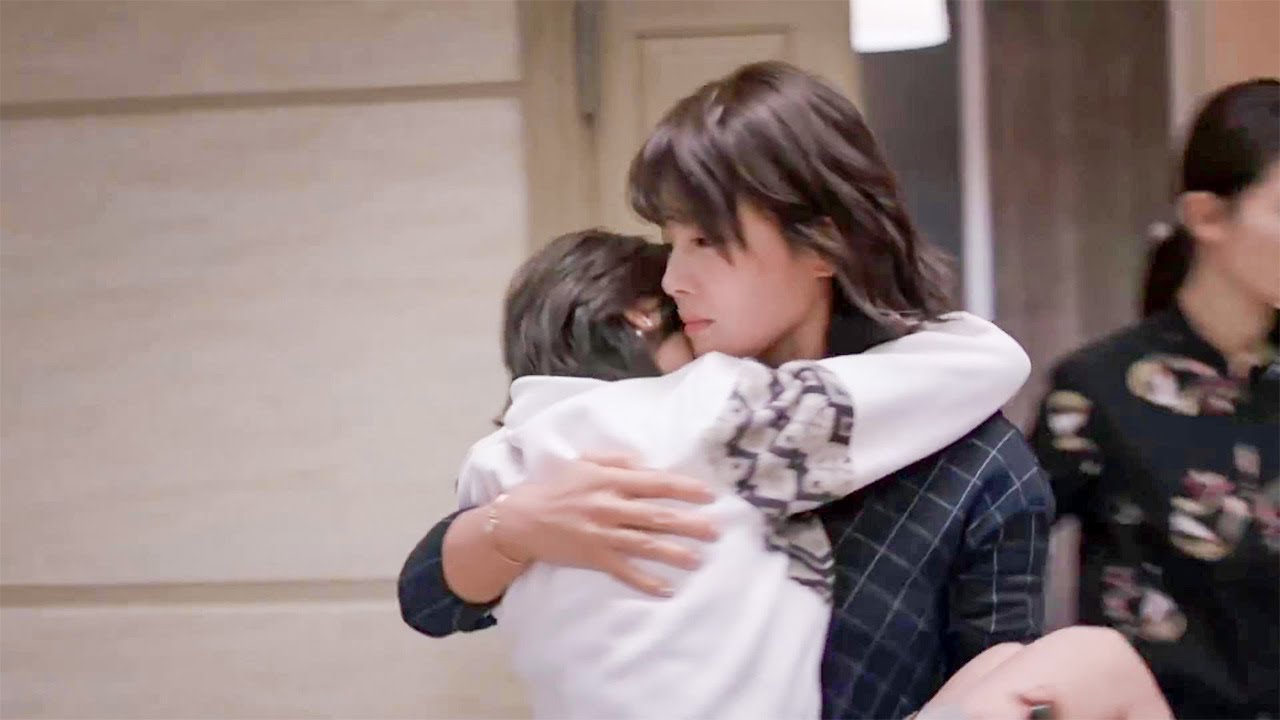 Она рассталась с ним, но все еще любит его