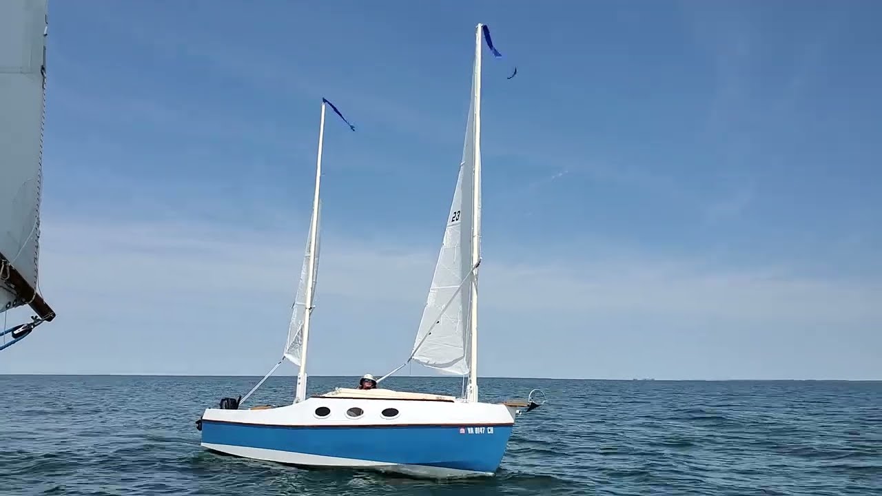 Light air Chesapeake Bay sailing ( Core Sound 20.3 )