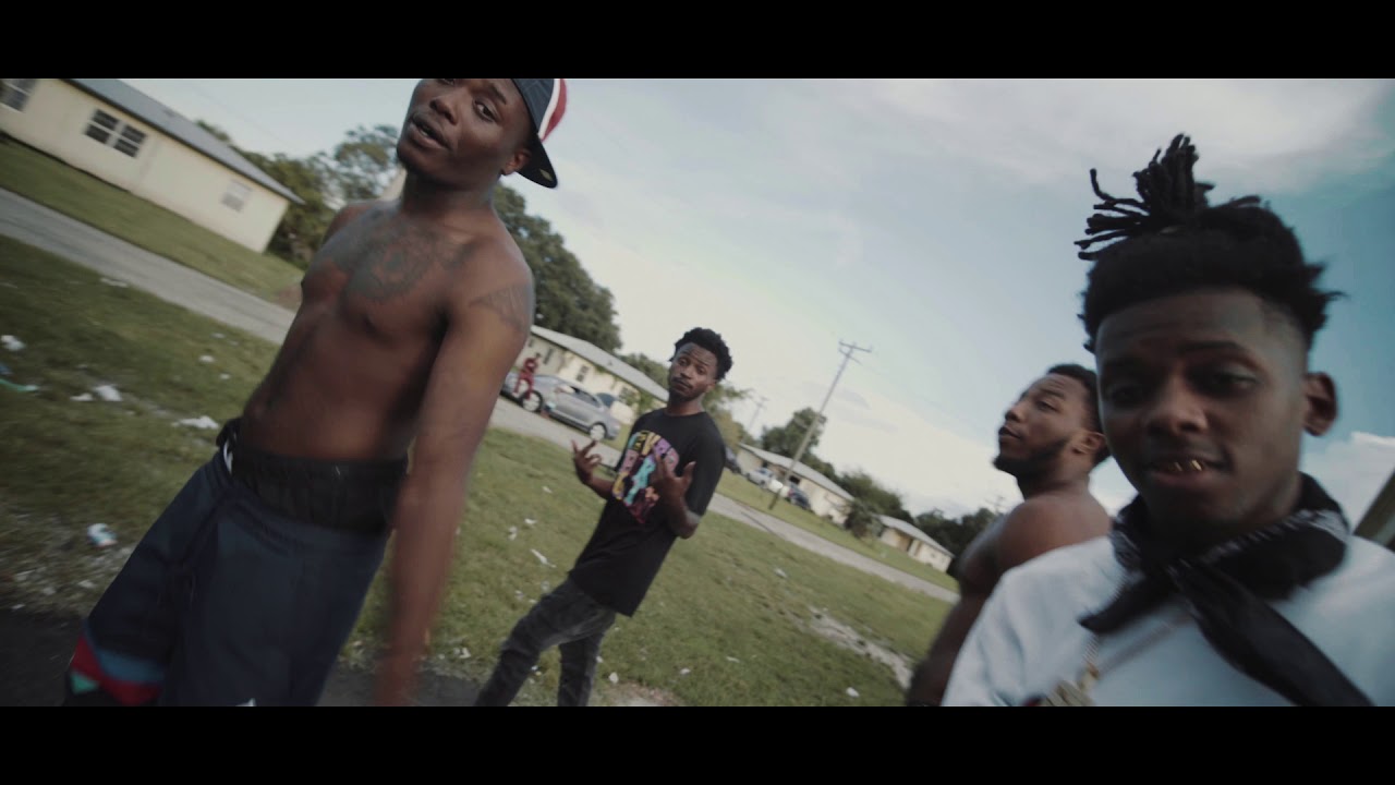 Tonton Lul SwiftTon - Dead Time (Official music video) di YouTube Tonton Lul SwiftTon - Dead Time (Official music video) di YouTube