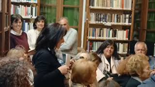 Η Κατερίνα Λιβιτσάνου-Ντάνου  διαβάζει το ποίημά της «Δύναμή μου οι λέξεις»