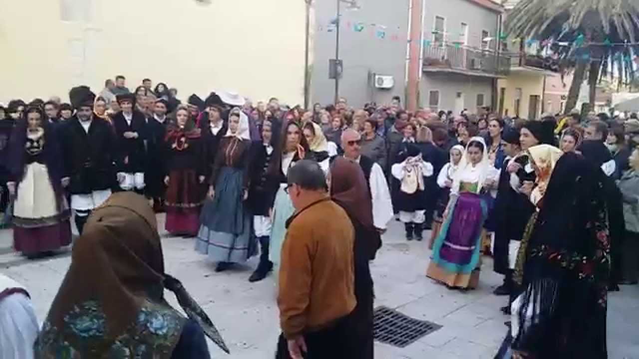 Su ballu a S'antiga - S'arrepiccu