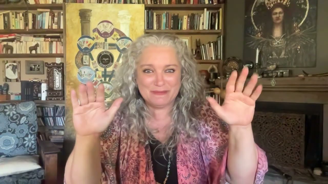 Рак, октябрь 2025. Суд/Обретение силы. Таро «Мистическая Ведьма».