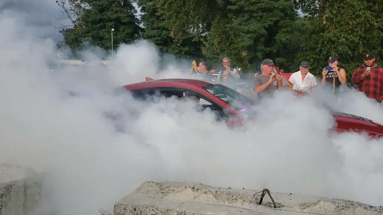 (#50) 8-26-22 MOBOTOY (GT500) 86 Year Old Mom Does Burnout - Camera 1
