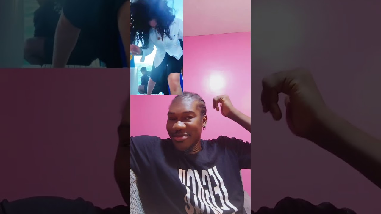 Рианна наслаждается песней Шали Попи 