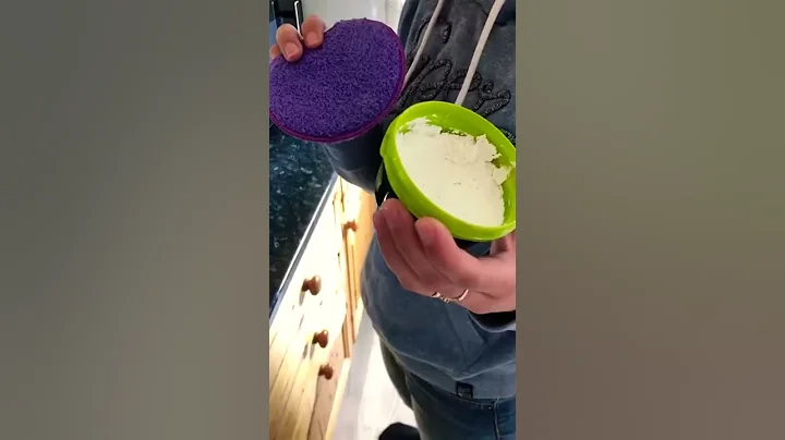 How to remove stains from burnt pots and pans quic...