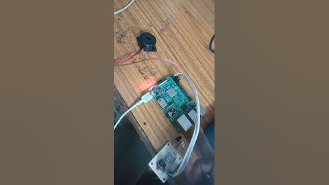 DIY Raspberry Pi Alarm System using IR Sensor and Buzzer #shorts #diy #trending #viral #subscribe