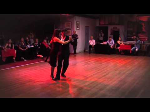 Fabian Peralta y Lorena Ermocida - Sydney Tango Salon Festival 2011 - Farewell Milonga - Dance 1