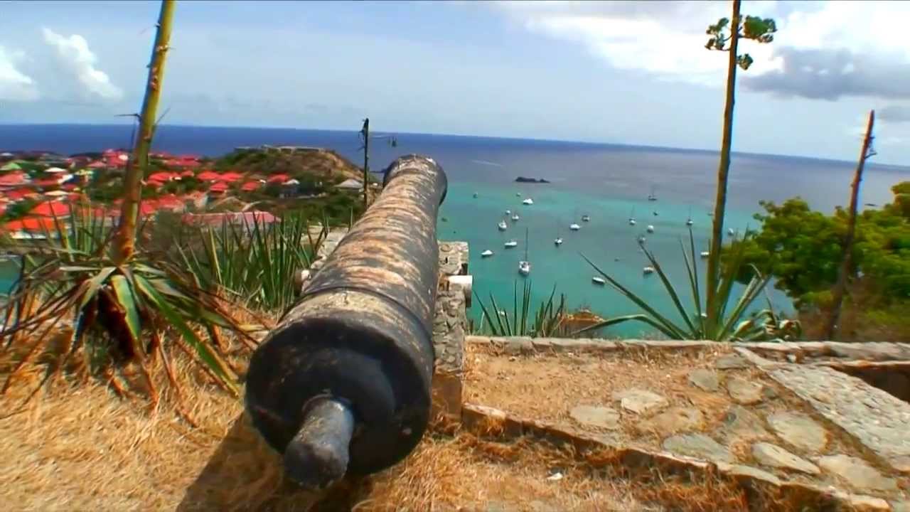 Caribbean Sailing Tour - Part 2 of 4 - Bahamas, St Kitt's, Nevis, Dolphins and more!