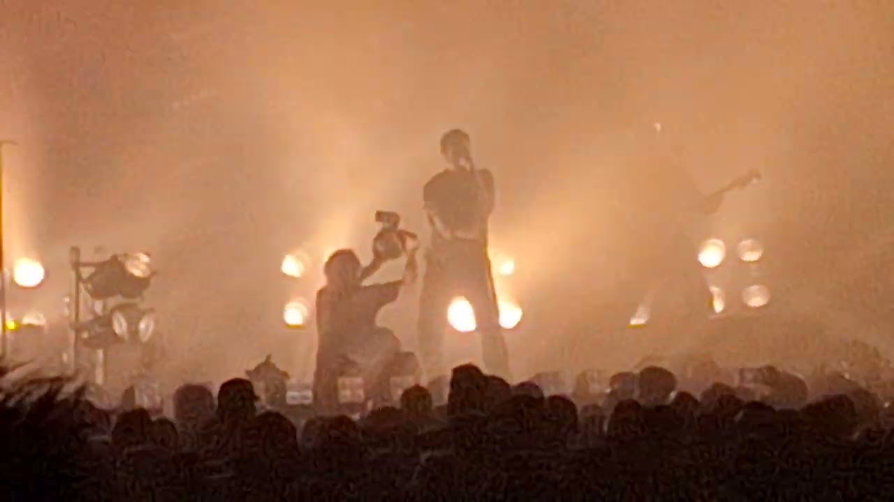 Nine Inch Nails - I'm Afraid Of Americans - Fiserv Forum Milwaukee Wisconsin 2/23/2026