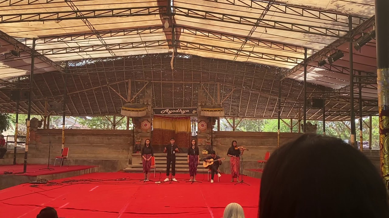 Musikalisasi Puisi oleh Teater Angin SMA N 1 Denpasar (Kereta Api Menuju Jakarta)