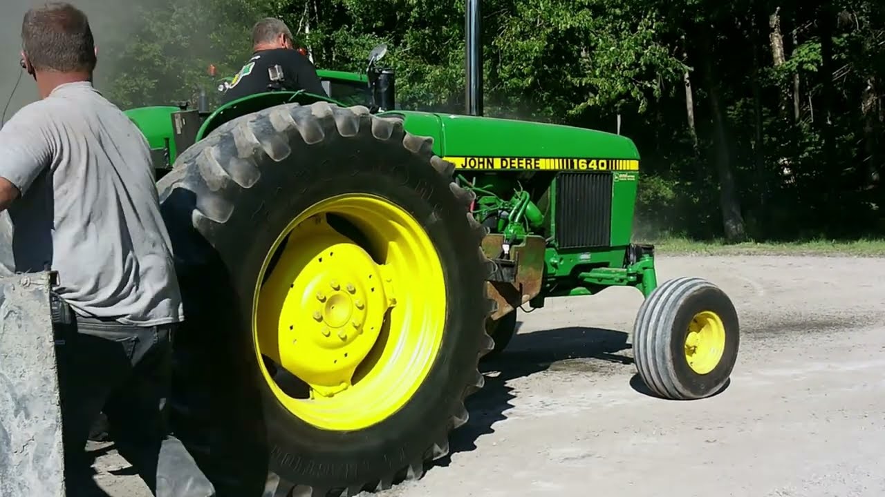 Tire de Saint Bernard 2022, Tracteurs Profarms Classe 6500 lb YouTube