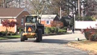 Newport News, VA leaf pickup curbed street style