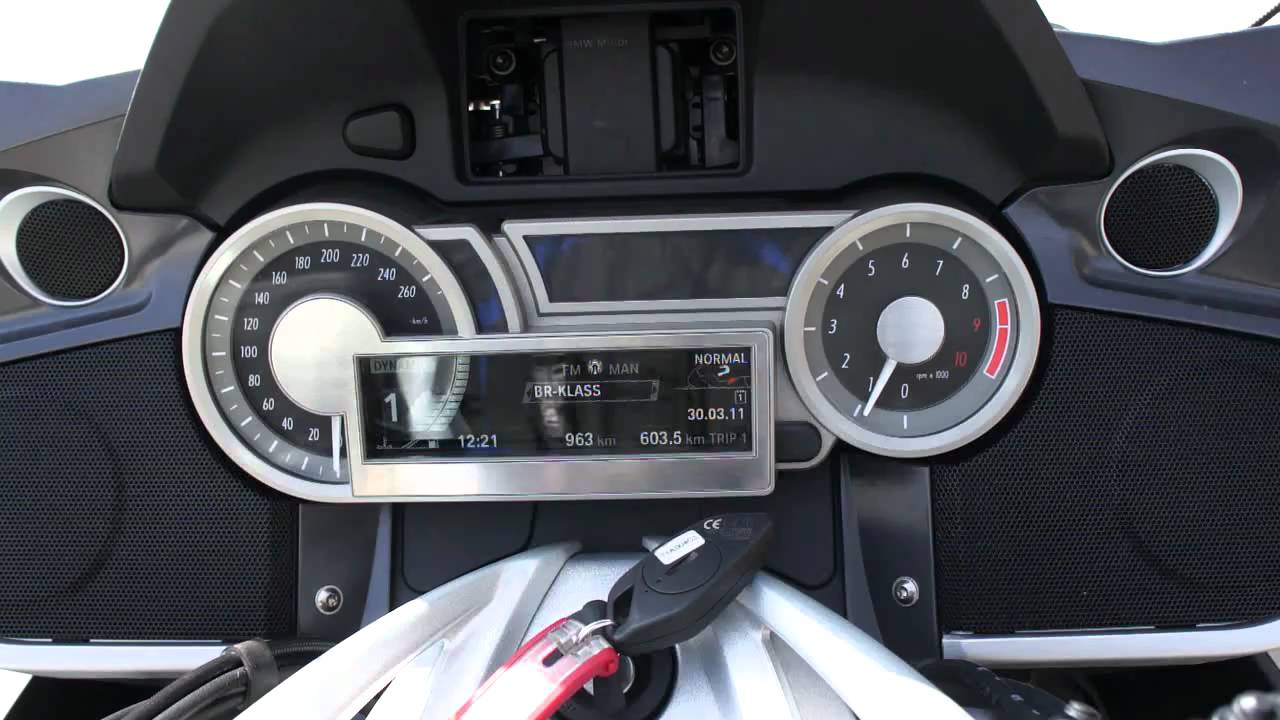 BMW K1600GT Audio Sound System Test - YouTube