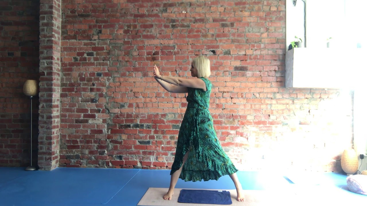 Connecting Earth Qigong... for grounding and alignment with Nicole Lee