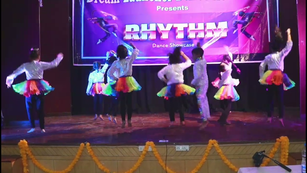 Uptown funk Kids Dance | Rhythm Dance Showcase | Dream Launcher Dance Academy 