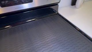 Up Close Look at Electric Stove Top Cover