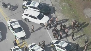 Miami-Dade deputies nab burglary suspects following chase