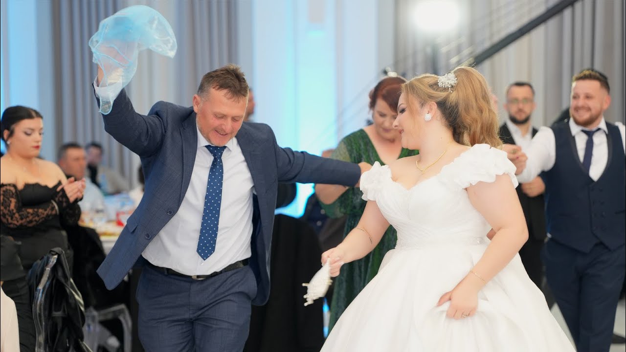 Krushqia Ne Valle - Dasma e Familjes Çekrezi | Klevis Bezati Production