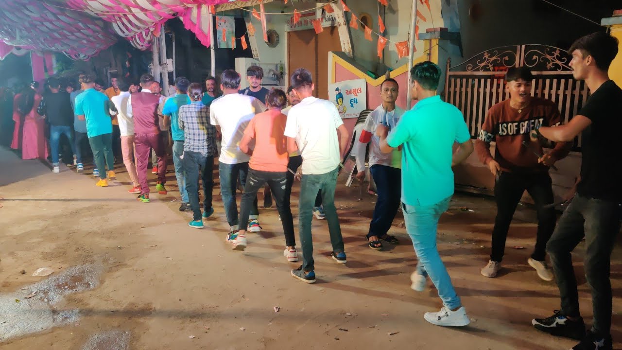 Diu vanakbara wedding dandiya night full enjoy in dandiya #wedding#video #please subscribe now